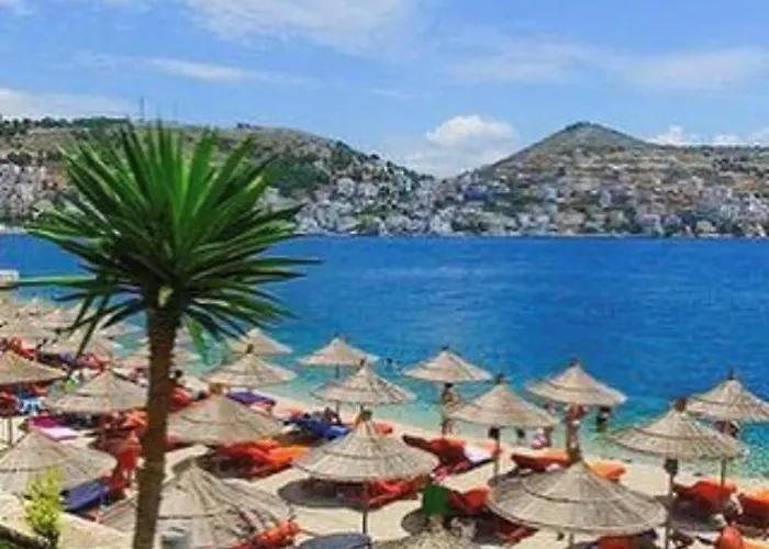 Luxury King And Queen For Royal Sarandë